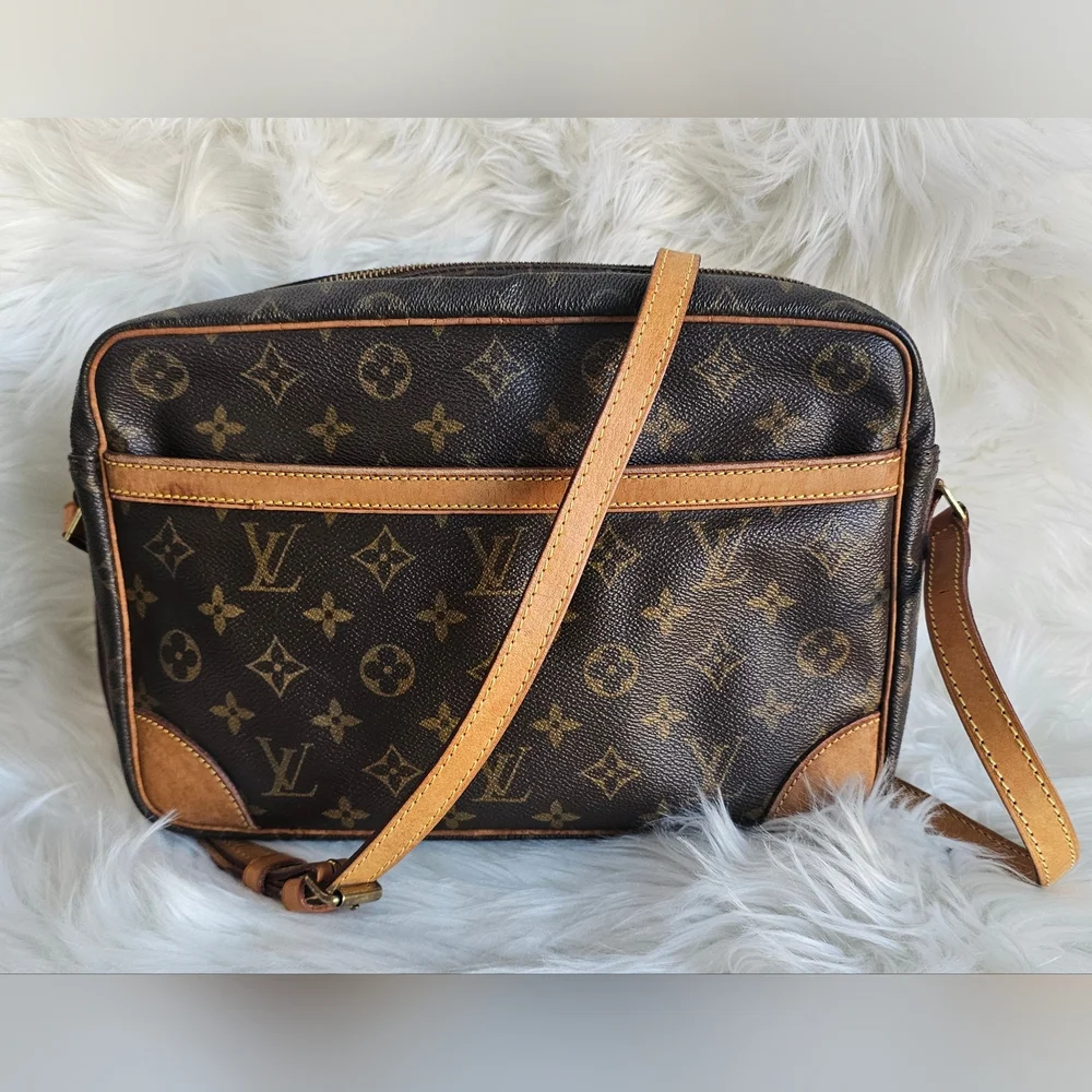 ❌SOLD❌ 🔥 LV Trocadero 30 🔥 - Picture 2 of 16